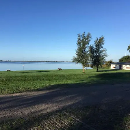 Chalet Wadhuis Aan Waddenzee Inclusief 2 E-bikes *