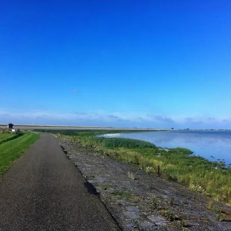 Wadhuis Aan Waddenzee Inclusief 2 E-bikes *