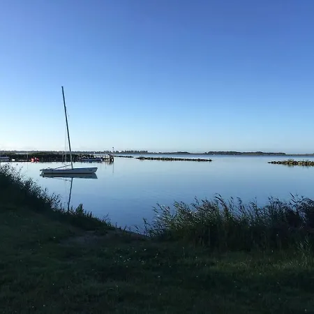 Wadhuis Aan Waddenzee Inclusief 2 E-bikes * Westerland
