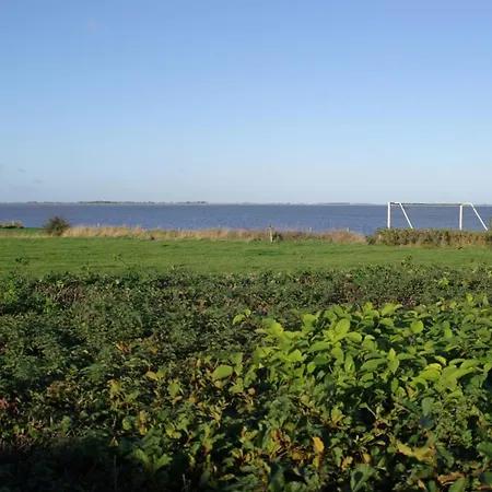 Wadhuis Aan Waddenzee Inclusief 2 E-bikes Westerland