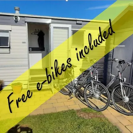 Wadhuis Aan Waddenzee Inclusief 2 E-bikes Chalet Westerland