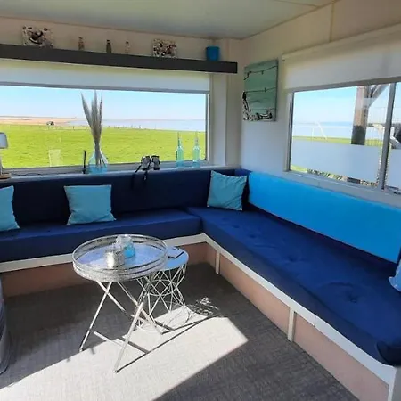 Wadhuis Aan Waddenzee Inclusief 2 E-bikes Chalet
